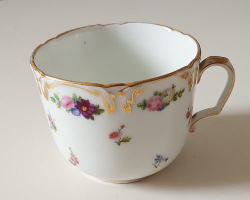 Tasse déjeuner porcelaine - a,