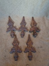 Lot 5 pointes de grille