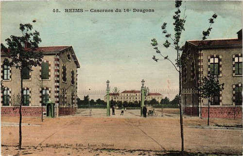 Cpa reims casernes 16 - reims,