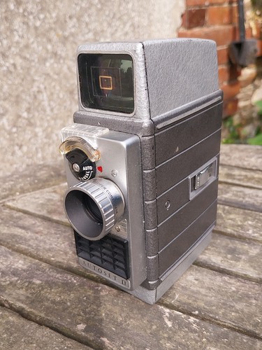 Bell howell autoset camera - howell,