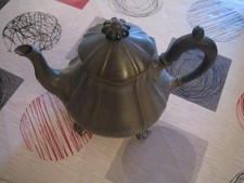 2/ Ancienne Théière anglaise