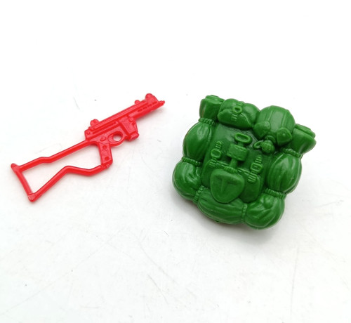 Sergeant scoop food - sergeant,