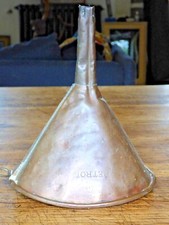 Entonnoir en Cuivre Outil de