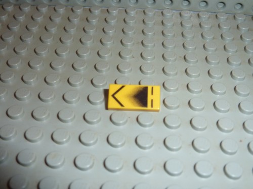 Lego star wars yellow tile - lego,