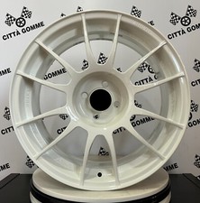 Set 4 Jantes en Alliage Abarth 500 De 17 " + 4 Pneus 205 / 40R17 Pirelli P-Zéro