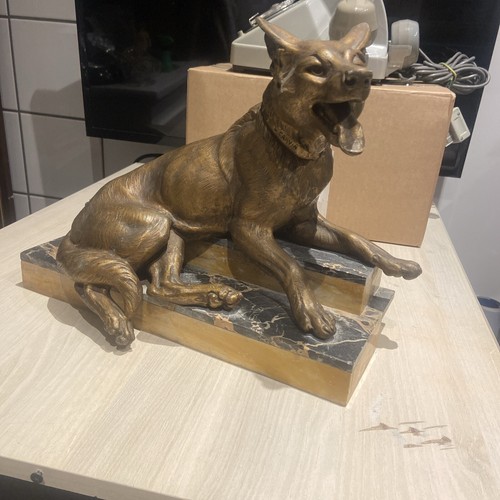 Art déco bronze spelter dog - art,