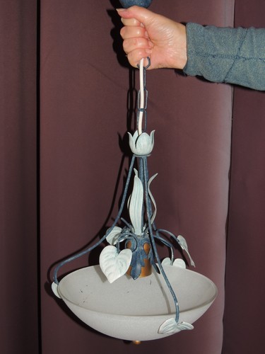 Lustre avec vasque - en, opaline