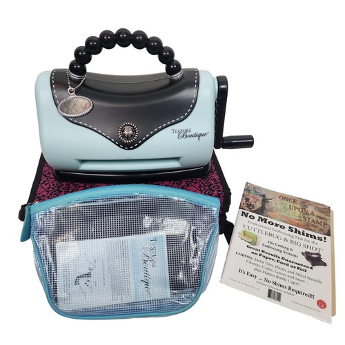 Huge lot sizzix - huge, texture