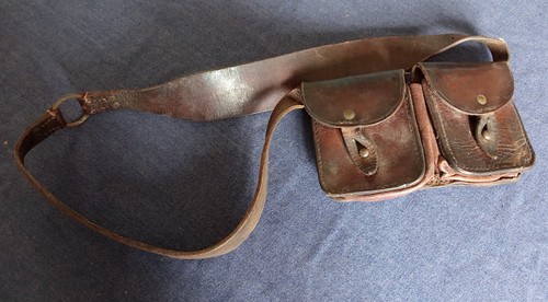 Ancienne cartouchiere cuir - en,