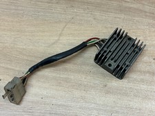 Régulateur de tension 4H7