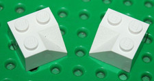 2 x Lego Espace White Slope