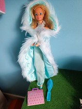 Poupée barbie magic moves vintage