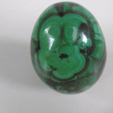 oeuf en malachite poli
