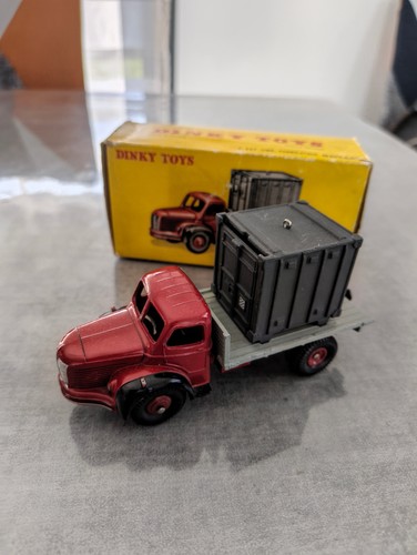 Jouet ancien dinky - /,