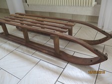 Luge traineau en bois du début années 1960