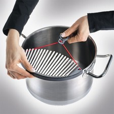 EGOUTTOIR FLEXIBLE GUY DEMARLE - NEUF - S ADAPTE AUX CASSEROLES DE 18 A 24 CM