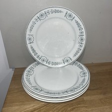 Lot 4 Anciennes Assiettes