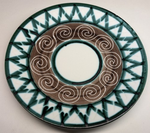 Rare petite assiette p - petite, r.p