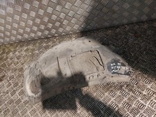 Pare Boue Avant Gauche / Partie Avant - OPEL ASTRA III (3) H - (C25)