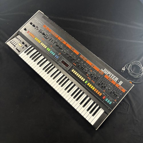 Synthétiseur analogique
