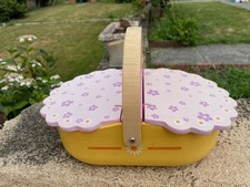 Jouet en bois  : Panier de pique-nique 20x29cm Dinette avec vaisselle DJECO