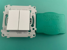 Double Bouton poussoir Schneider alvais ALB81083