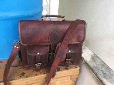 Sacoche vintage en cuir de