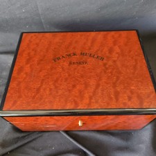 Sans Montre, Vide Boîte