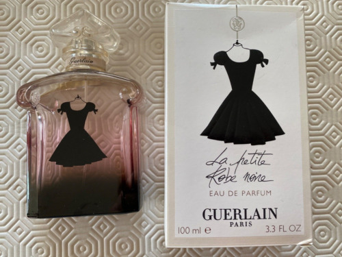 Petite robe noîre - la,