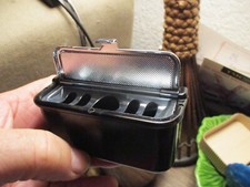 Petit Cendrier de Tableau de Bord d'ancienne ou Actuelle Voiture à reColler