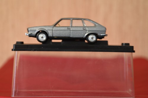 Voiture miniature verem - ,