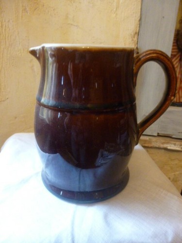 Pichet marron ancien - pichet, en