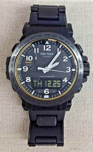 Montre solaire pour homme
