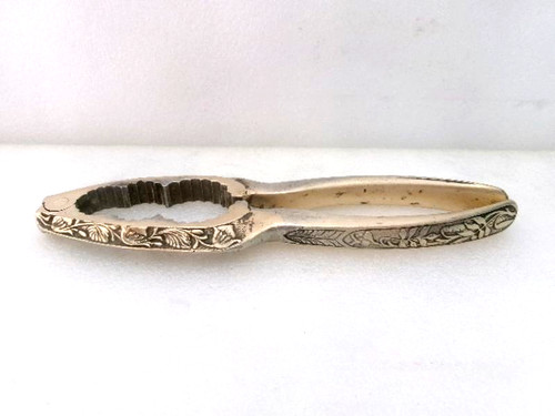 Ancien casse noix laiton - en,