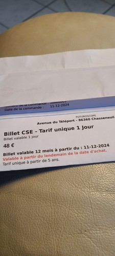 Billet pour futuroscope - un, le