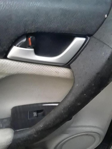 Poignee interieur avant droit