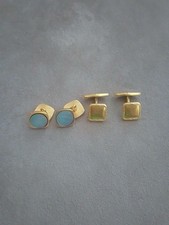 2 anciens paires de boutons de