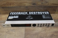 Behringer Automatic Feedback