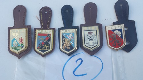 Lot insignes pucelles - lot,