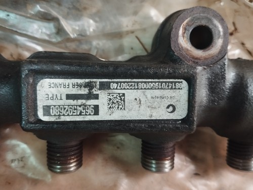 Rampe injection peugeot - rampe,