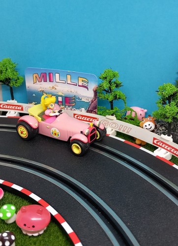 Voiture pour circuit - , carrera