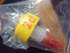 Doseur pissette de bar à billes 2 cl pour bouteille de whisky JB J&B / 100% NEUF