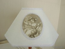 Abat-jour hexagonal, linge