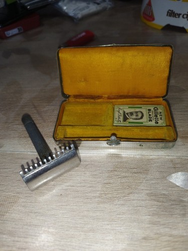 Ancien rasoir sans - rasoir,