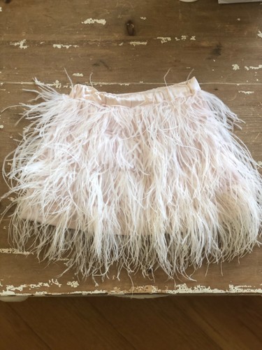 Curio kind ostrich - curio+kind, feather