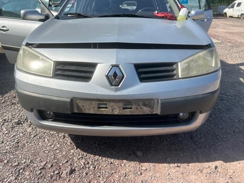 Pare choc avant renault - choc,
