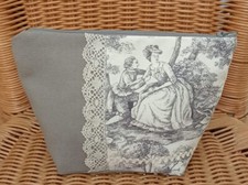 TROUSSE POCHETTE FAITE MAIN