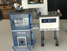 PLAYMOBIL COMMISSARIAT POLICE 5182 avec PRISON et accessoires