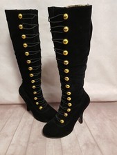 Botte steampunk femme daim noir avec boutons dorés