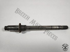 Axe de roue avant SUZUKI 600